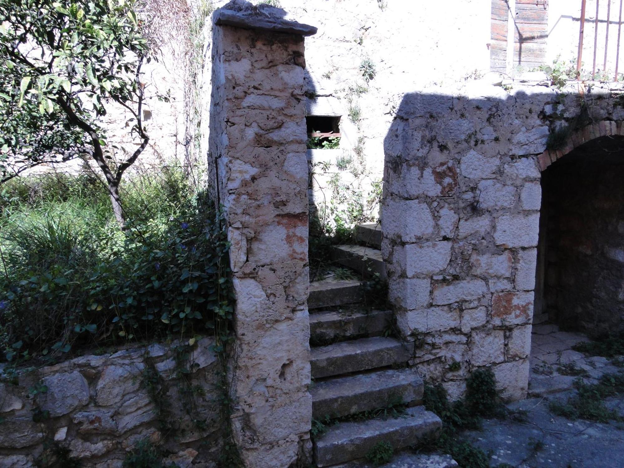 Heritage Apartments Kyra & Fox In Pitve, Hvar Eksteriør billede