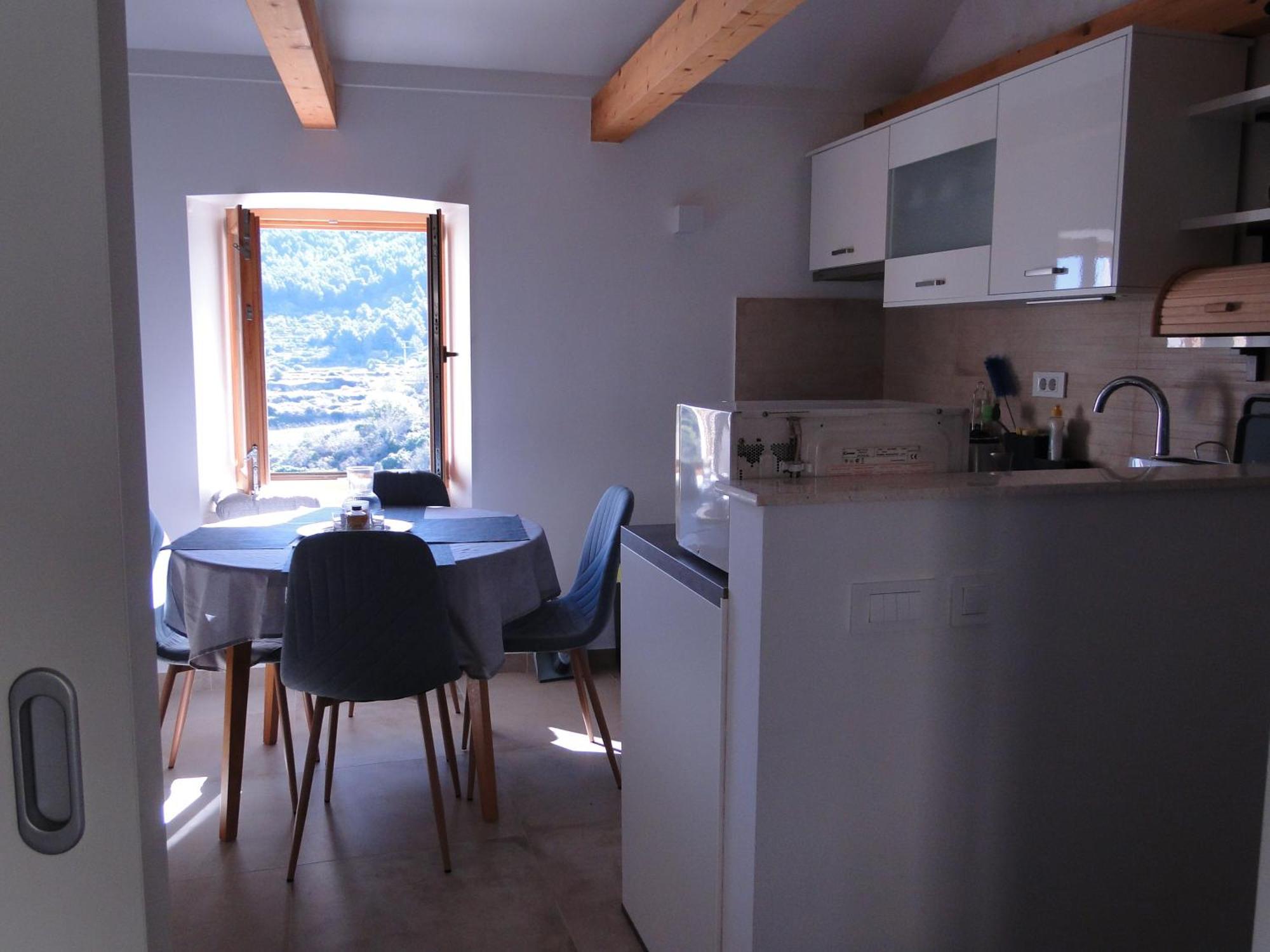 Heritage Apartments Kyra & Fox In Pitve, Hvar Eksteriør billede
